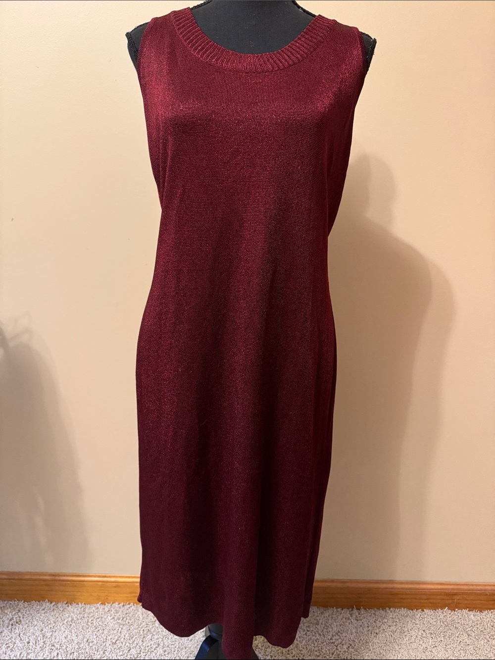 Dana Buchman Sleeveless Wine Red Knit Midi Dress